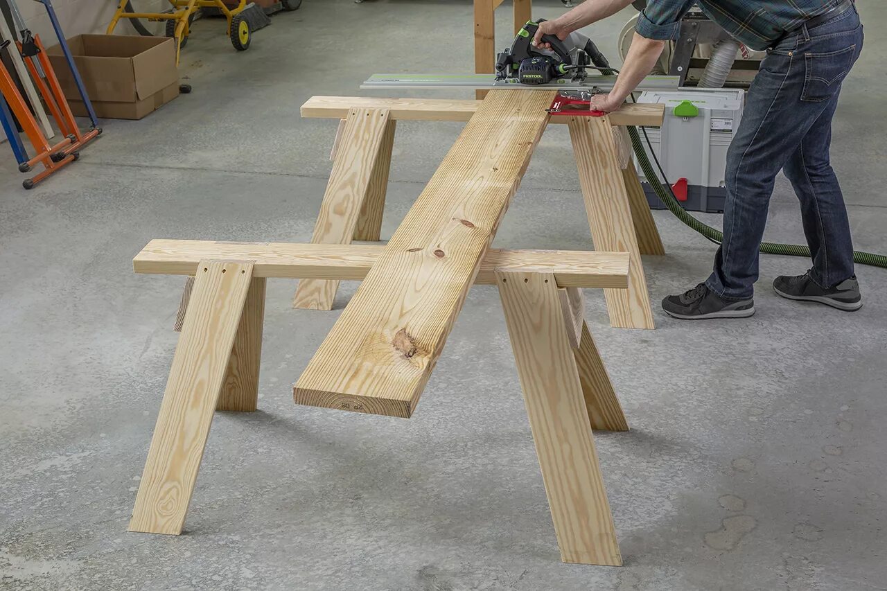 Sawhorse. Складные столярные козлы keter. Разборные козлы. Козлы столярные сильверман. Sawhorses for sawing firewood.
