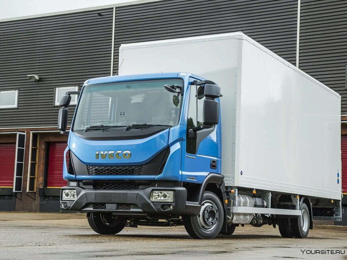 Универсальные грузовые автомобили. Грузовики Ивеко EUROCARGO. Iveco EUROCARGO 2017. Iveco EUROCARGO 2021. Среднетоннажные Грузовики Ивеко.