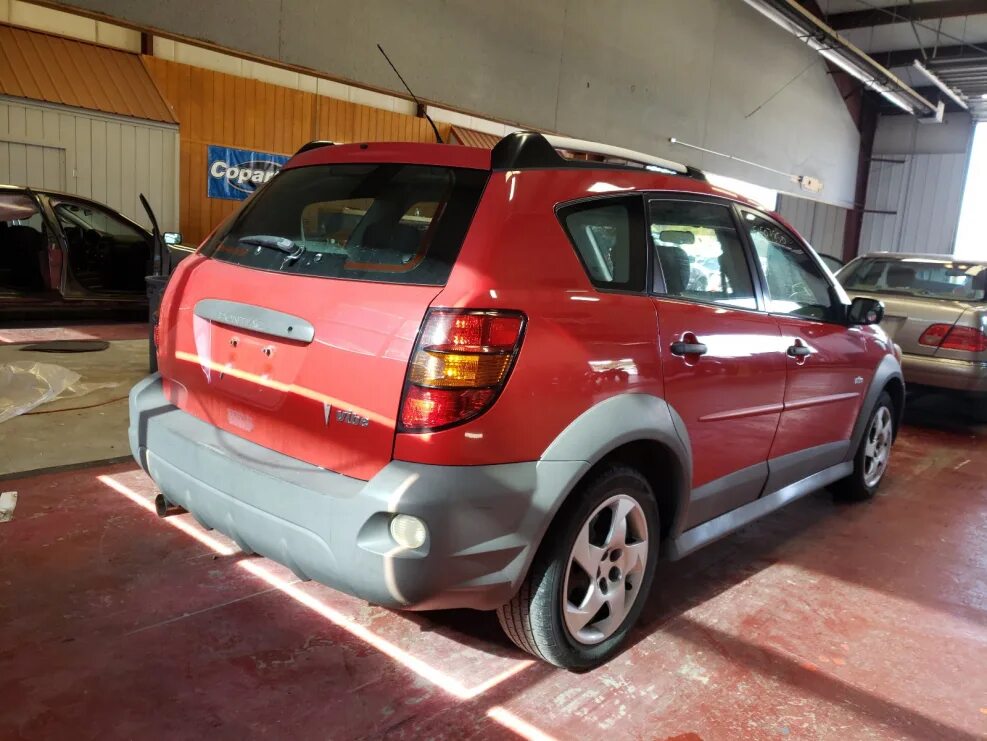 Вайб диски. Pontiac Vibe 2006. Pontiac Vibe 1. Понтиак Вайб 2004. Понтиак Вайб 2006 года.