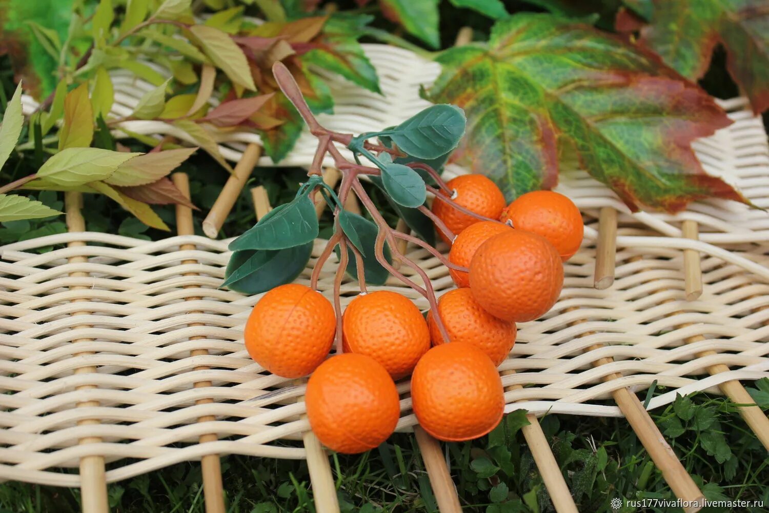 Искусственные фрукты с листьями. Мастер класс апельсин. Апельсин бутафории. Интернет магазин фрукты. Интернет фруктовая