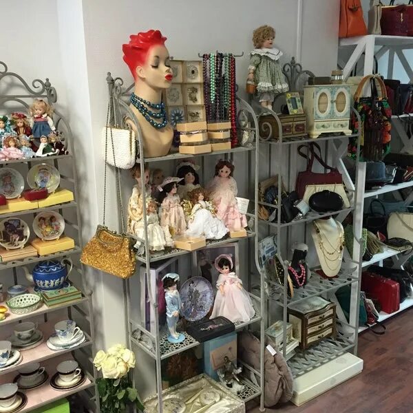 магазин чая. магазин винтаж спб. винтажные вещи секонд хенд. интересные магазины. санкт-петербург улица чехова 8 fjordcloth stock & vintage.