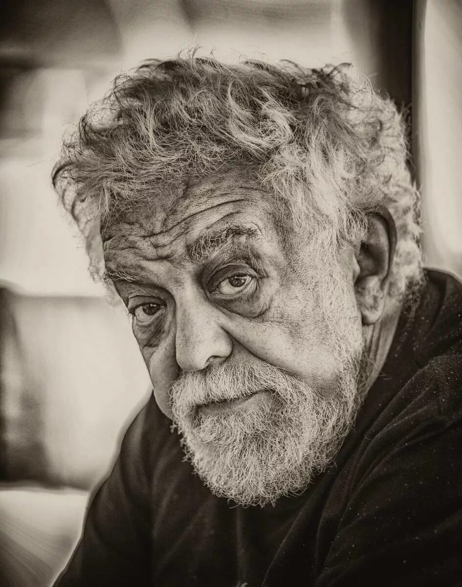 Милн портрет. Alan alexander milne. 12 шагов анонимных алкоголиков книга. Автор аа. Стуль борис петрович 76 лет москва.