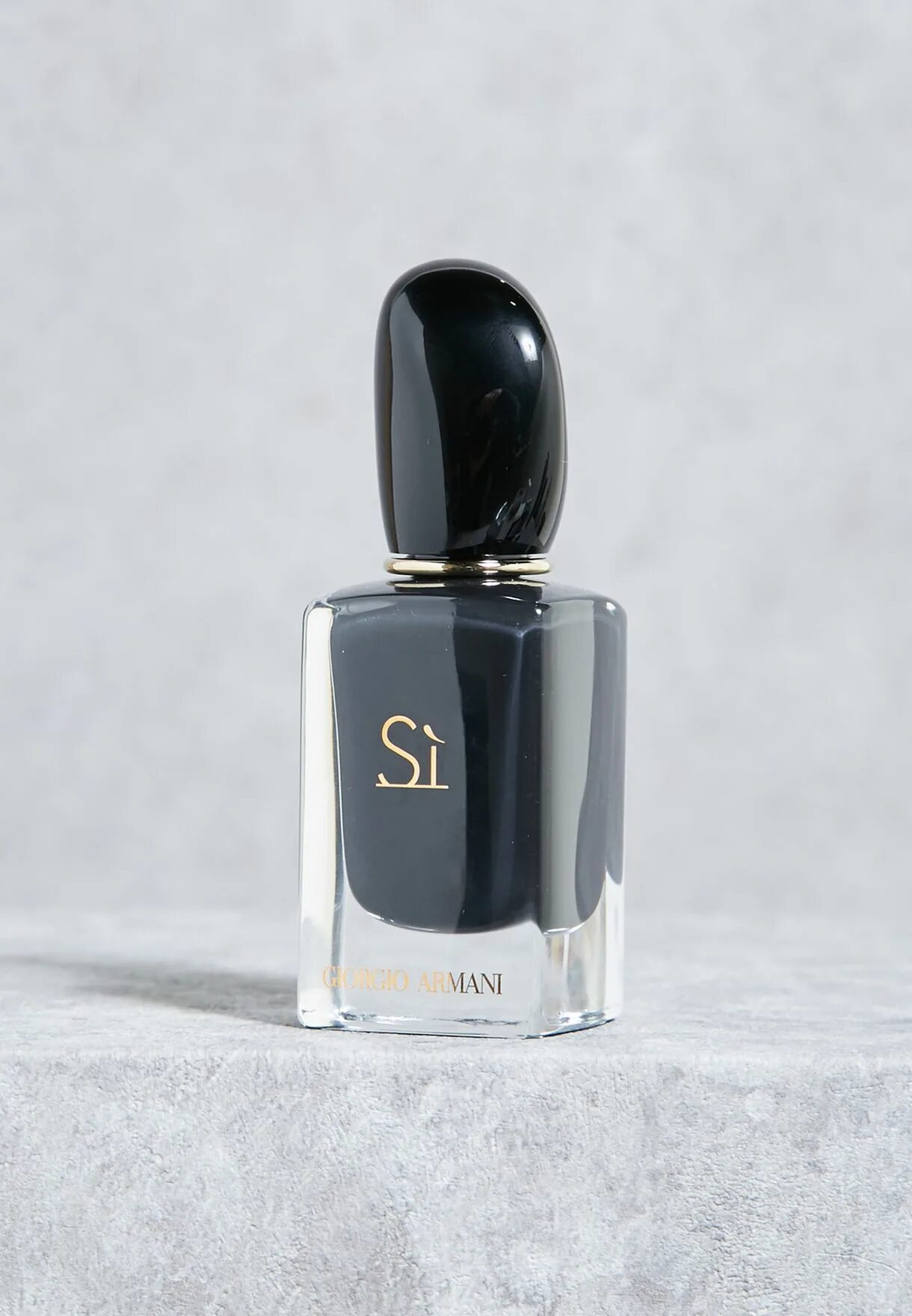 Si eau de parfum intense от giorgio armani. Si intense armani духи женские. Парфюм армани си интенс. Джорджио армани интенс. Джорджио армани си черные.