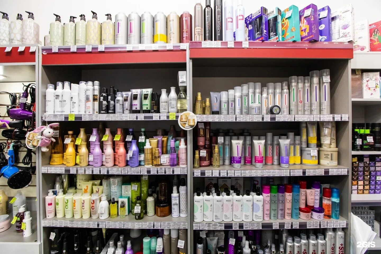 магазин косметики для волос. магазин профессиональной косметики для волос рядом. краска для волос магазин. магазин проф косметики для волос. бутик для волос.