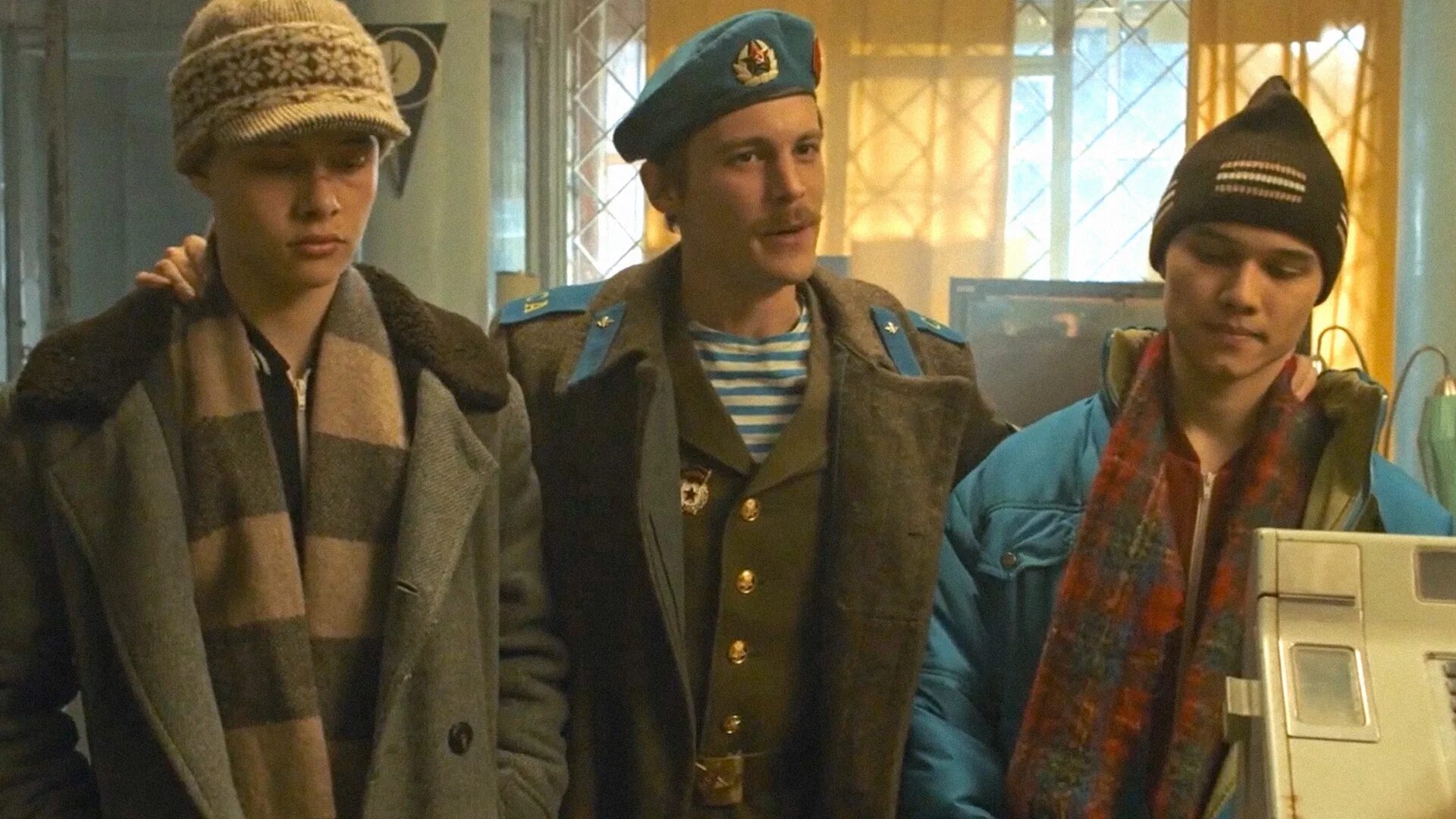 Пин на доске слово пацана.