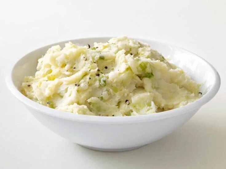 Картофельное пюре с брокколи. Пюре из капусты белокочанной. пюре из цветной капусты. толченка с капустой. жареная капуста на молоке.