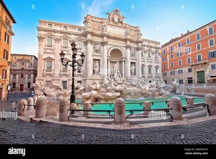 Empty streets of Rome. 