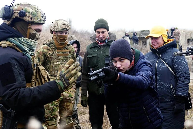 Украинские националисты. Нападение на украину