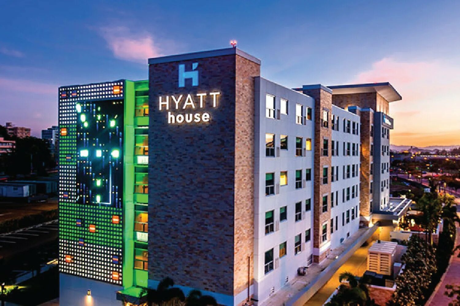 San house. Хаятт Хаус. Первый Hyatt House. Санхаус. Дебют Hyatt place и Hyatt House в Монтеррее.