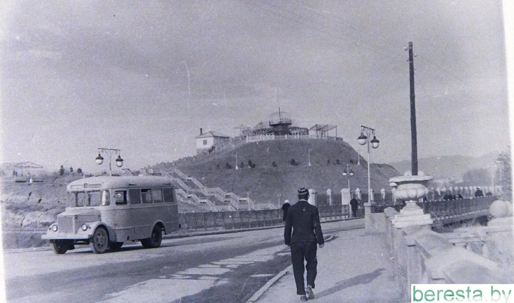 Году тюб. Курган тюбе советский. курган тюбе 1990. курган 1990 год. таджикистан 1965.
