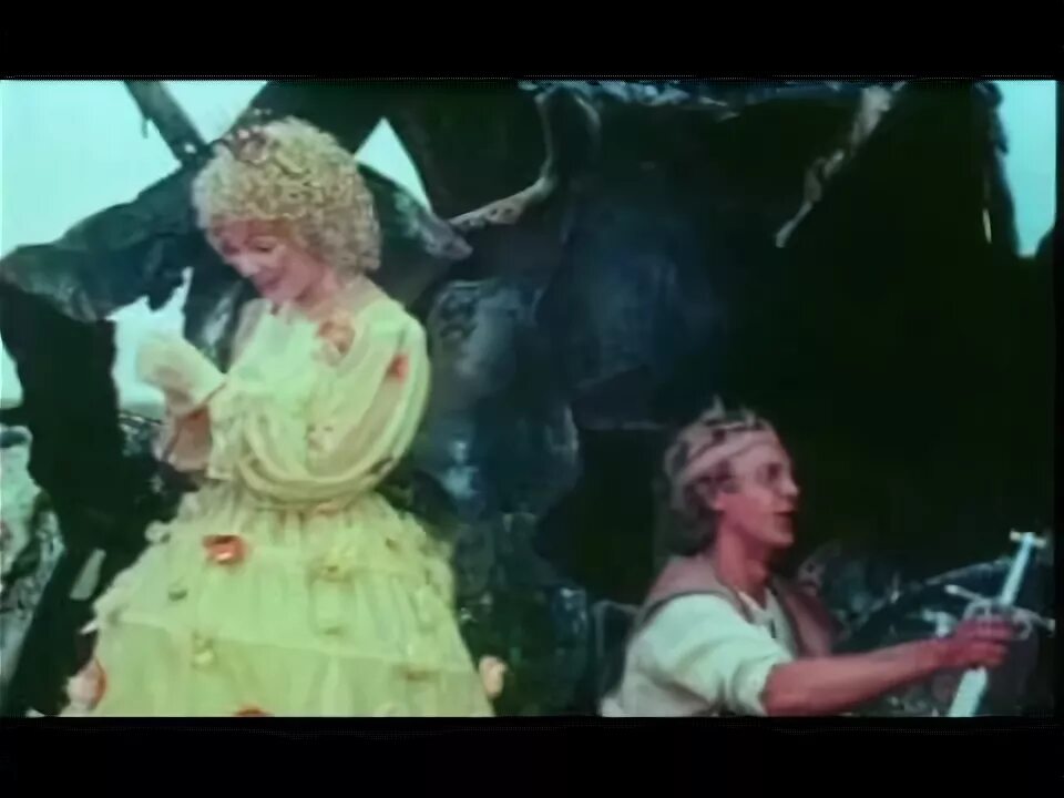 Видео песня раз 2. Раз два горе не беда песня. конь советский сказочный горе не беда. рок-острова 1992 горе не беда. раз два горе не беда песня казачья.