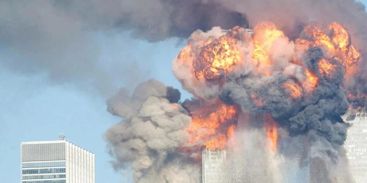 Башни-Близнецы 11 сентября 2001. Всемирный торговый центр в Нью-Йорке 11 сентября 2001 года. Рейс 11 American Airlines 11 сентября 2001 года. Теракты 11 сентября 2001 года. Теракт по английски