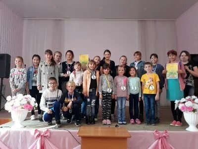 Эмблема гармония. Медицинский центр гармония логотип. Дюц гармония чаны педагог из полиции. Дюц гармония чаны педагоги. Детско-юношеские центры картинки.