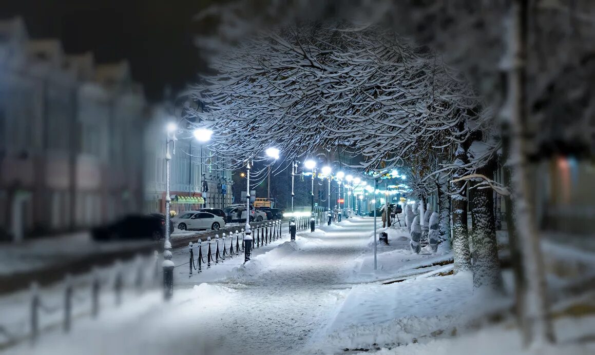 Зимой в городе было 36. Зимний город. Зимняя ночь в городе. Снежная улица. Ночной зимний город.