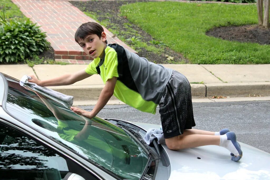 Boy car Wash. High boy автомобиль. Good boy автомобиль. Boys washing car. Boys washing