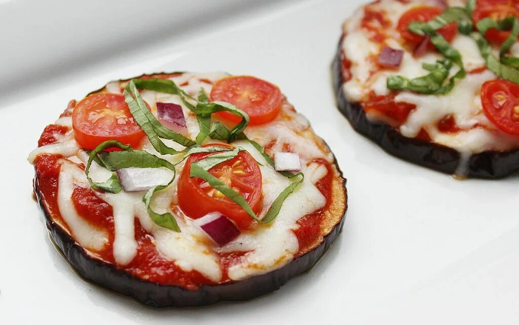 Eggplant pizza