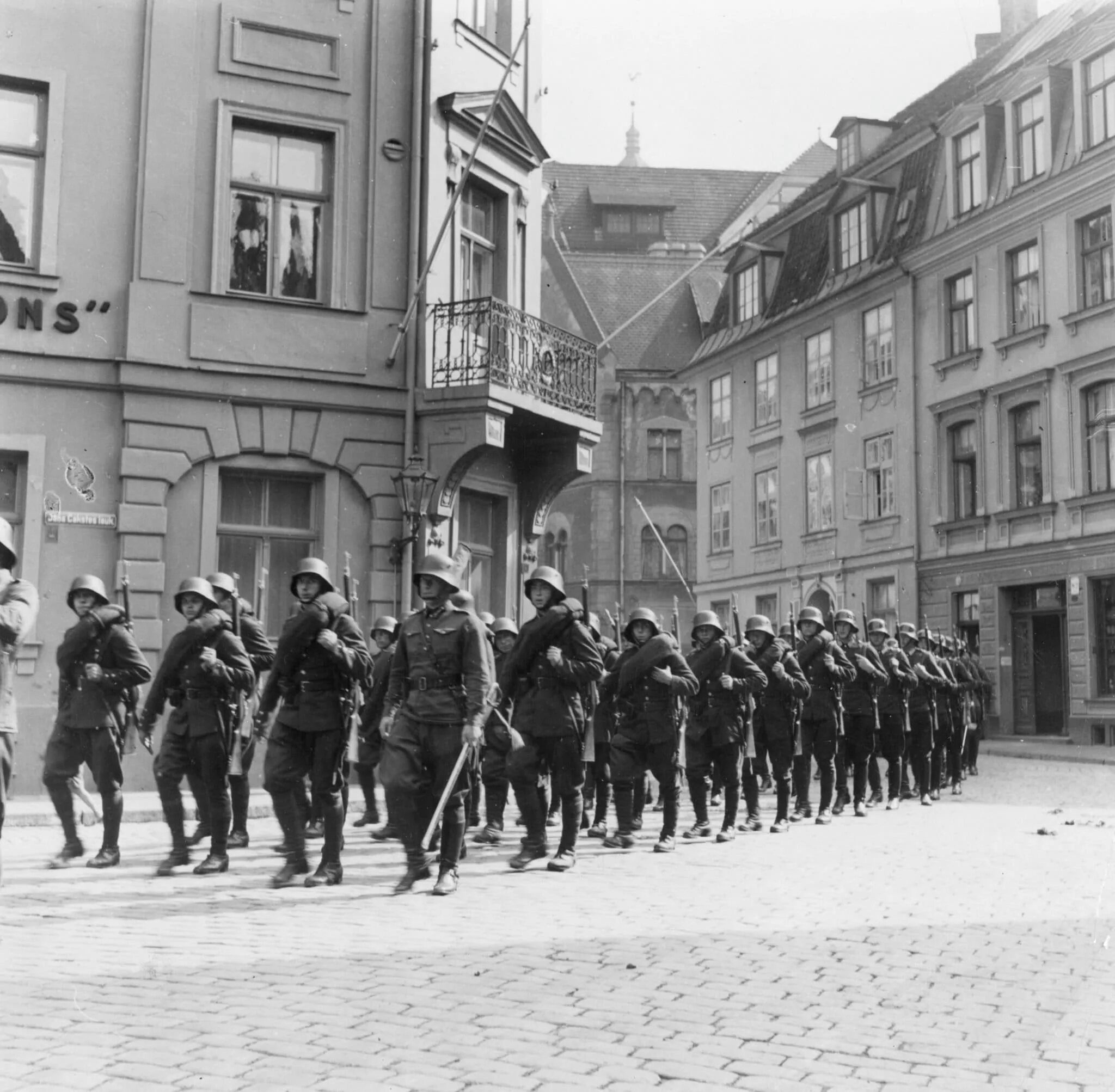 Захват швеции. Оккупация Дании и Норвегии 1940. Вторжение в Данию и Норвегию (апрель — июнь 1940). Вермахт в Норвегии в 1940.