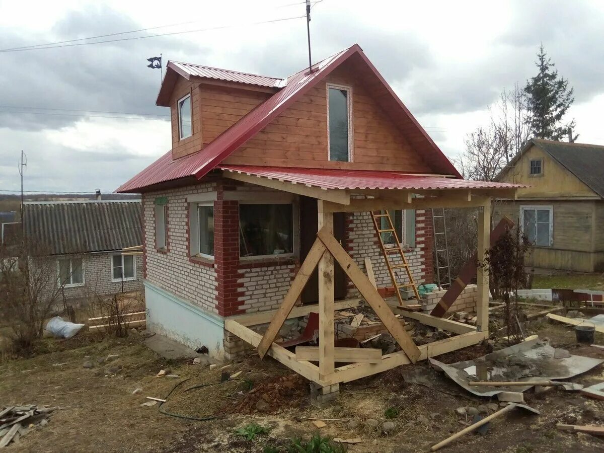 Пристройка своими руками дешево. Пристройка к дачному. Пристройка к дачному дому. Пристрой к даче. Пристройка к дачному домику.