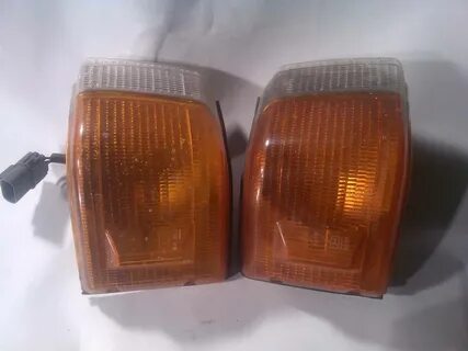 Поворотник nissan