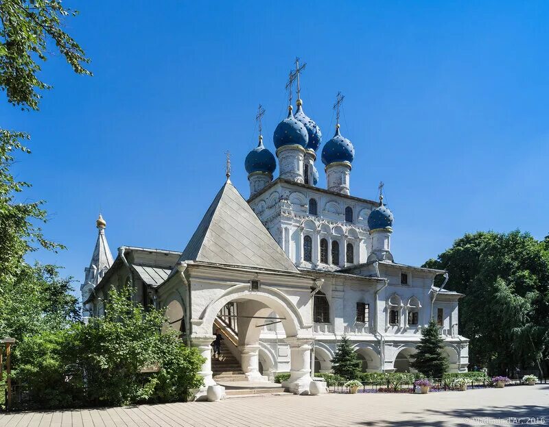 Церковь казанской иконы. Храм казанской богоматери в коломенском. коломенское храм казанской божьей матери. церковь иконы божией матери казанская в коломенском. икона казанской божией матери в коломенском.