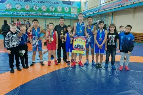 Борьба 2010