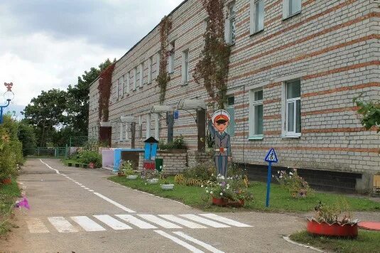 магазин зернышко бузулук. детский сад зернышко эмблема. магазин зернышко курск на агрегатной. зернышко крюково. эмблема колосок для детского сада.