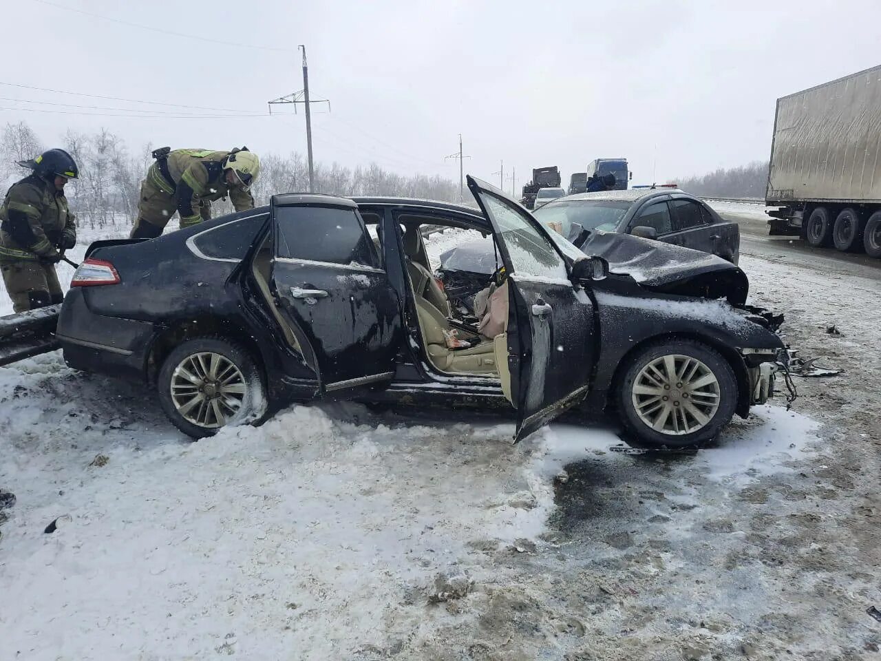 Авария на трассе саратов сегодня. Авария в Гагаринском районе Саратова.