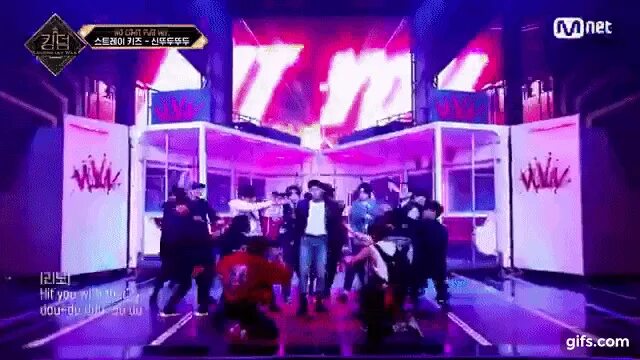 Gods du du du du stray kids. Stray kids ddu ddu. Blackpink ft stray kids ddu du. Stray kids dududu kingdom. Stray kids ddu du ddu обложка.