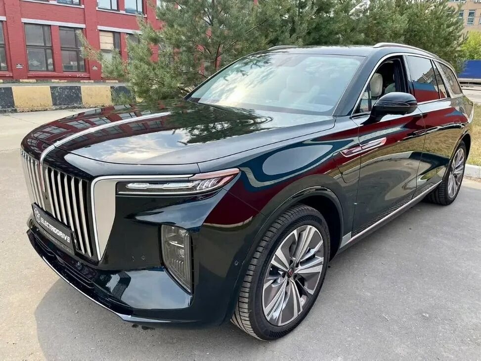 Автомобиль hongqi hs9. 2021 faw hongqi e-hs9. Hongqi e-hs9 2022. Китайский rolls-royce» hongqi e-hs9. Китайский роллс ройс hongqi e-hs9.