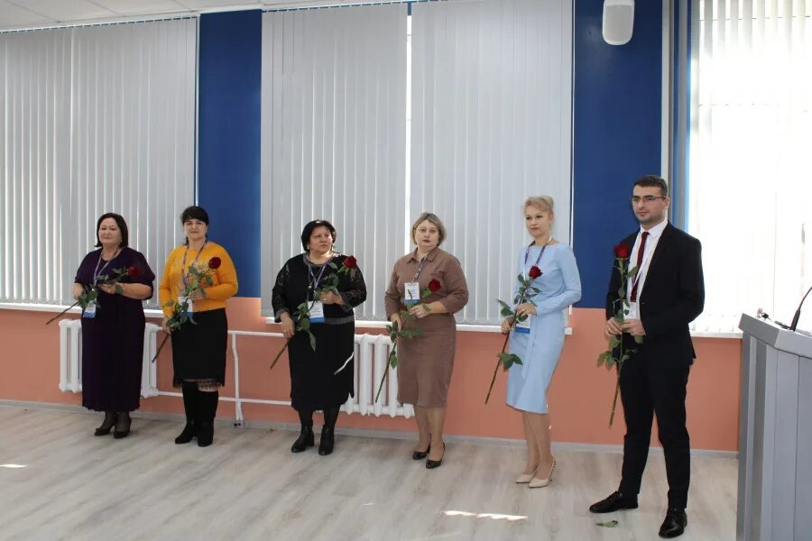 Директор майкоп. Самогов алий туркубиевич адыгея. Директор майкоп. Левченко учитель года адыгеи. 22 школа майкоп директор.