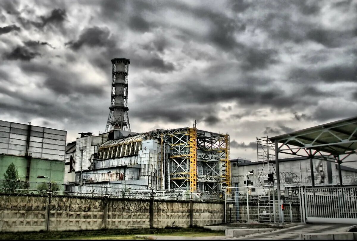 Http chernobyl. Припять АЭС. Зона отчуждения Чернобыльской АЭС. Припять 26 апреля 1986. 26 Апреля ЧАЭС.