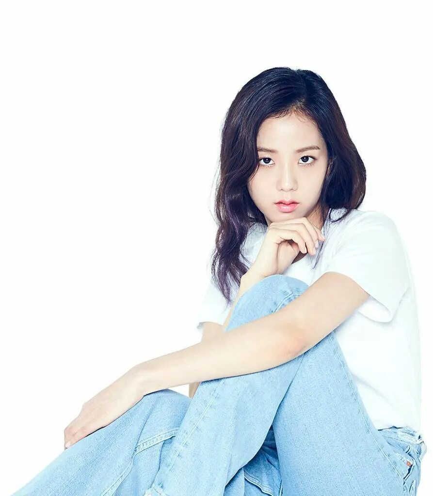 Блэкпинк 2022 bazaar. Kim jisoo dior. Джису blackpink. Ким джису. Ким джису.