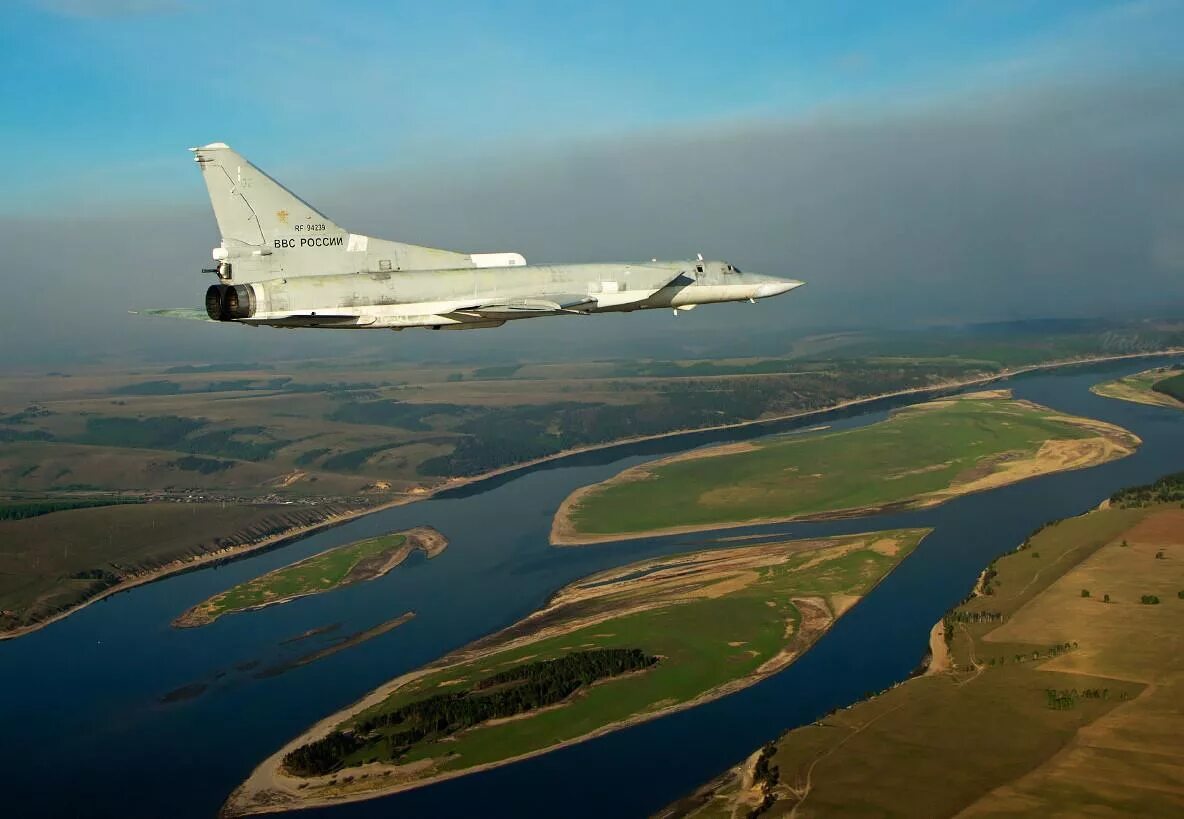 Ту-22м3. Самолёт ту-22м3. Ту-22м3 сверхзвуковой самолёт. Ту 22м3 морской авиации.