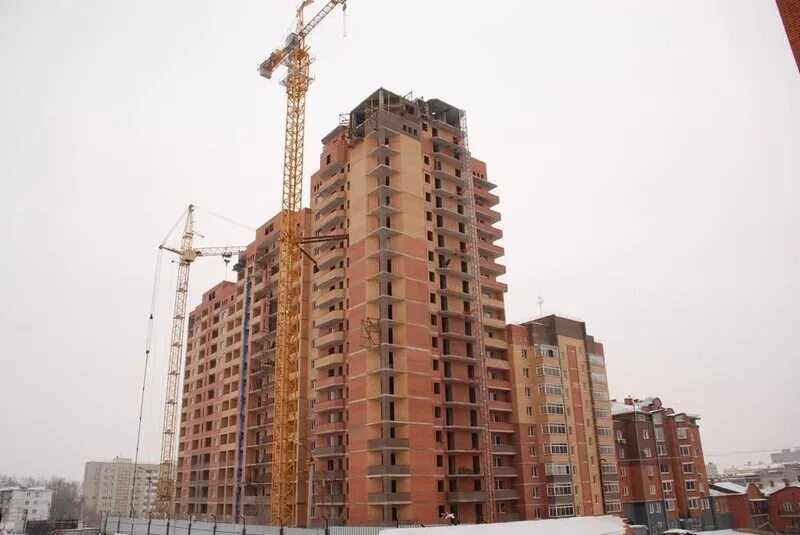 Стройки в Хабаровске. Хабаровск жилье вершины. Хабаровск, строительная 12 фото. Фото на аву Хабаровск стройка.
