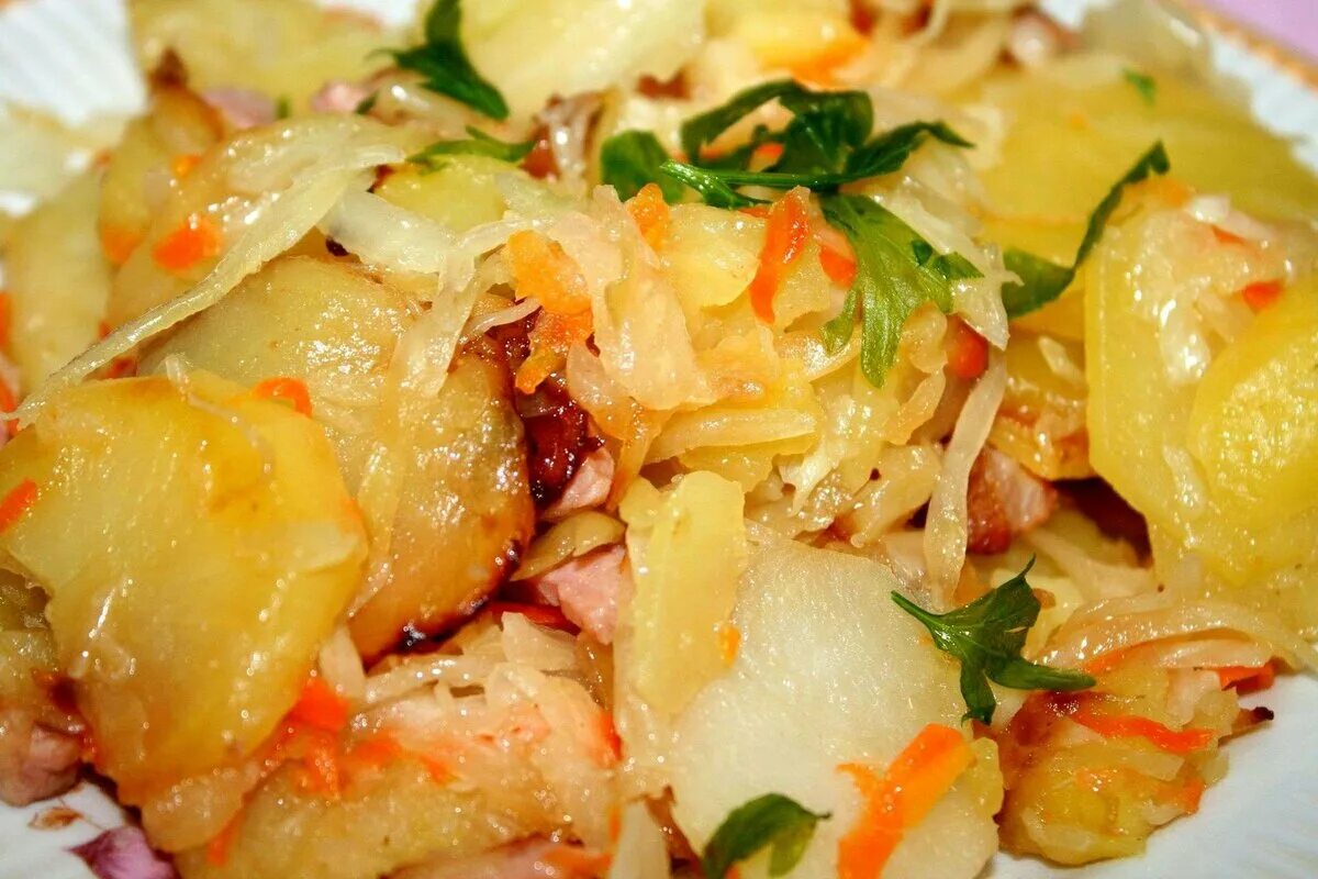 Тушеная капуста с картошкой и колбасой Rumänische rezepte, Rezepte
