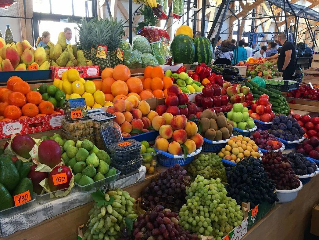 Верхний рынок Пятигорск. Рынок в Пятигорске продуктовый верхний. Верхний рынок, Пятигорск, улица Леваневского. Продуктовый рынок в пятигорске