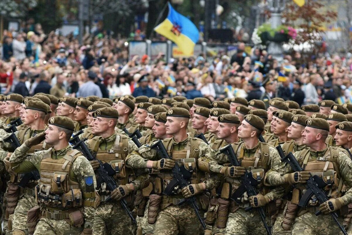 Украина какой строй. Войска Украины. Украинская армия. Сухопутные войска Украины. Украинские военнослужащие.