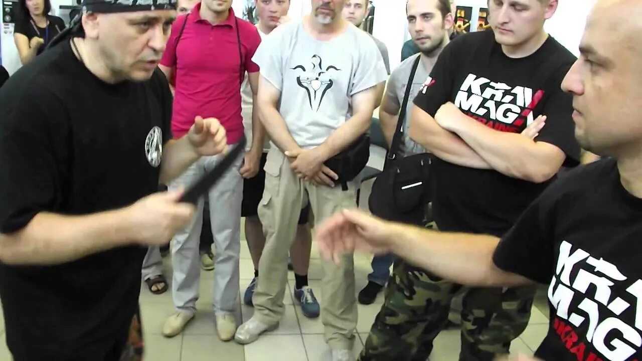 Ножевые клубы