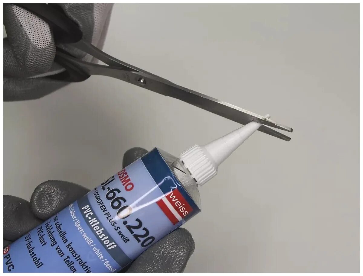 как работать с жидким пластиком. как работать с жидким пластиком. клей-герметик cosmofen 345. Cosmofen жидкий пластик для окон. жидкий пластик для металла.