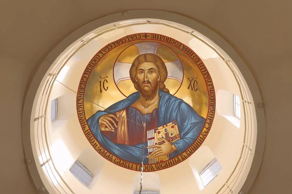 Спас вседержитель пантократор. Икона христос пантократор ххс. Спаситель в куполе. Спаситель в куполе. Спас пантократор в куполе.