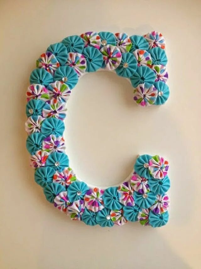 Pin by Yeye Domínguez Schwartz on Letras Decorative letters, Letter a crafts, Wo