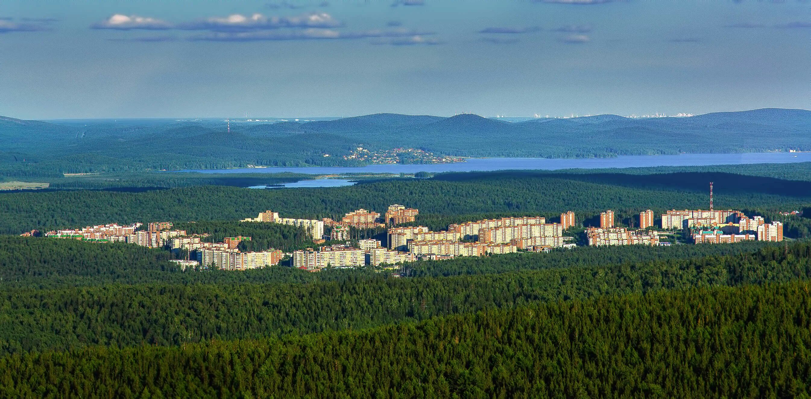 Типичная свердловская область. Новоуральск. Новоуральск Свердловская область. Свердловск-44 Новоуральск. Новоуральск Свердловская область закрытый город.