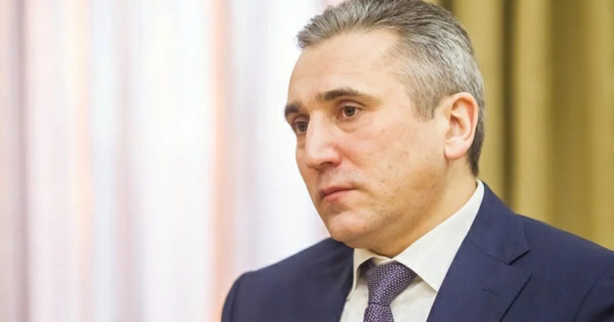 Мор губернатор. Моор губернатор тюменской области. моор александр викторович губернатор тюменской области. моор глава. моор глава города тюмени.