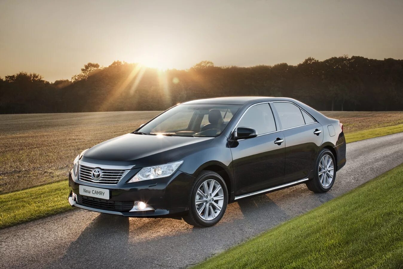 Легковой автомобиль toyota camry. Toyota Camry 50. Toyota Camry xv50. Toyota campi. Тойота Камри 2014.