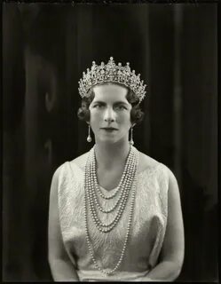 Queen helen
