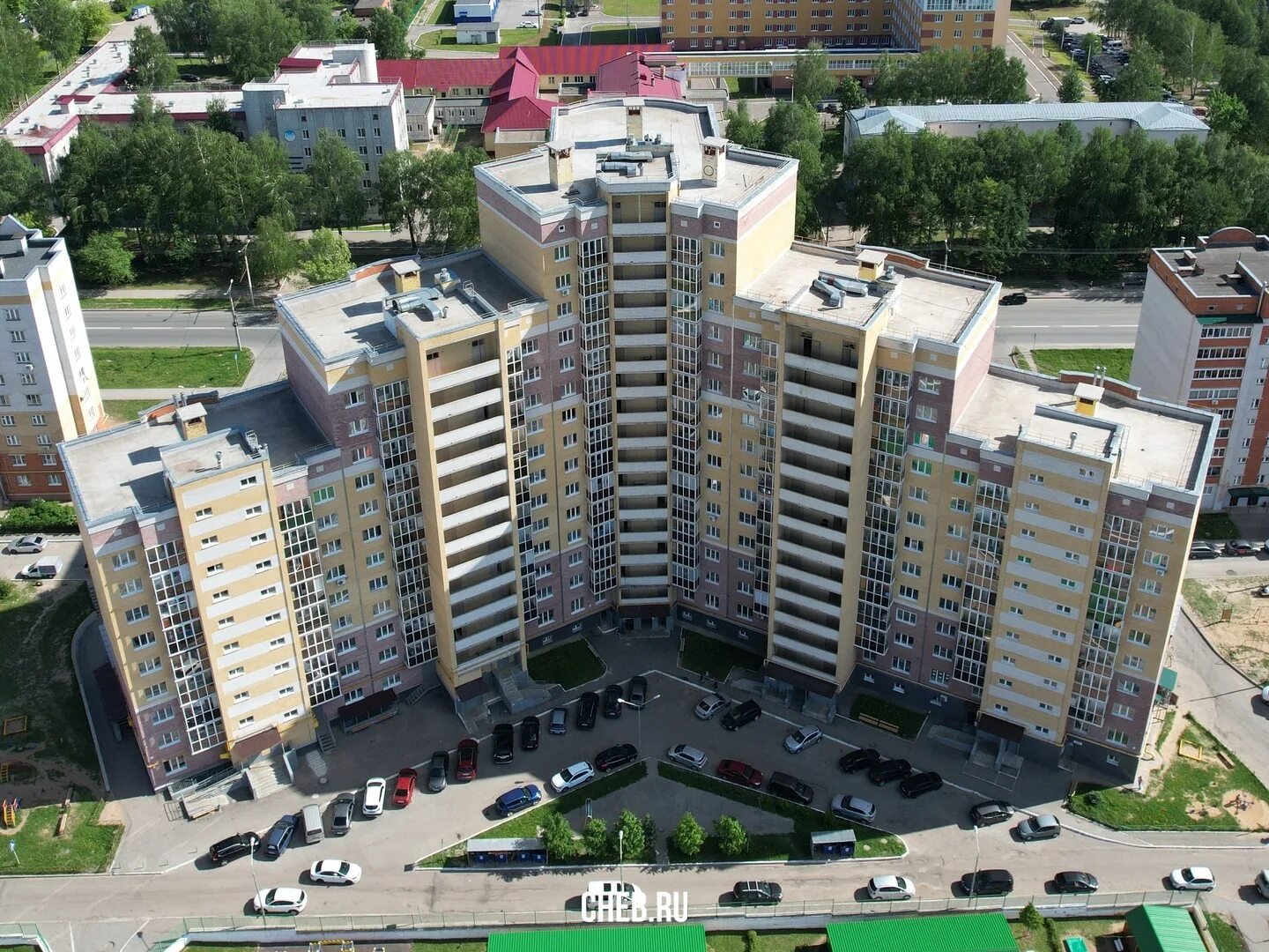 Новый город вторичка чебоксары. Улица федора гладкова 24 чебоксары. улица гладкова чебоксары. вид с гладкова 24. гладкова 24 чебоксары фото.