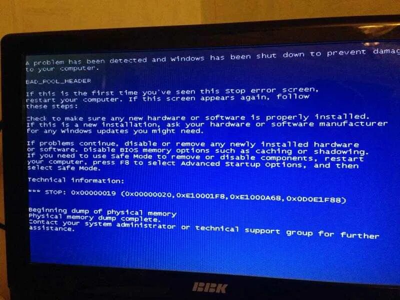 Синий экран смерти 0x00000019. Экран смерти виндовс 7. Синий экран смерти Windows 7 коды ошибок. Синий экран смерти 00000.