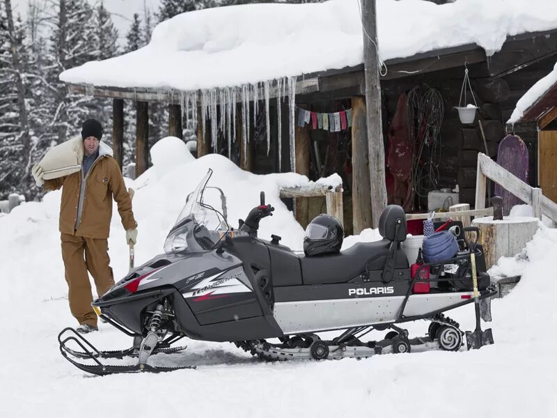 Купить снегоход widetrak. Polaris IQ 600 WIDETRAK. Снегоход Поларис 600. Снегоход Поларис IQ 600. Снегоход Поларис вайдтрак 600.