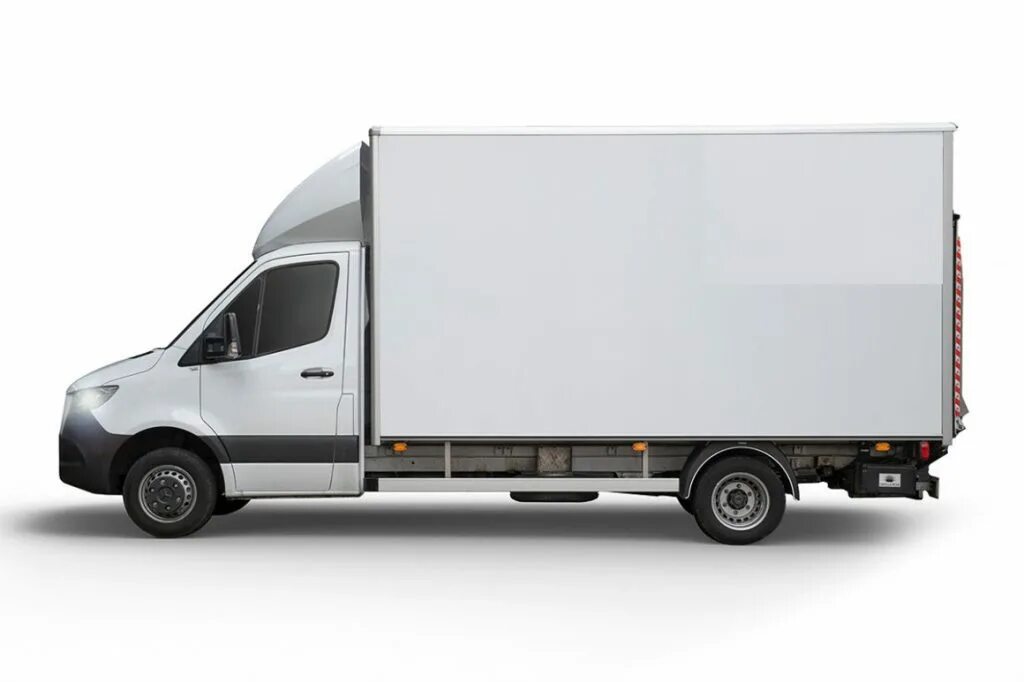 0.05 ton в рублях. Luton van. Грузовик Luton. Электро грузовой 1.5 тонна. 1.5 Ton van.