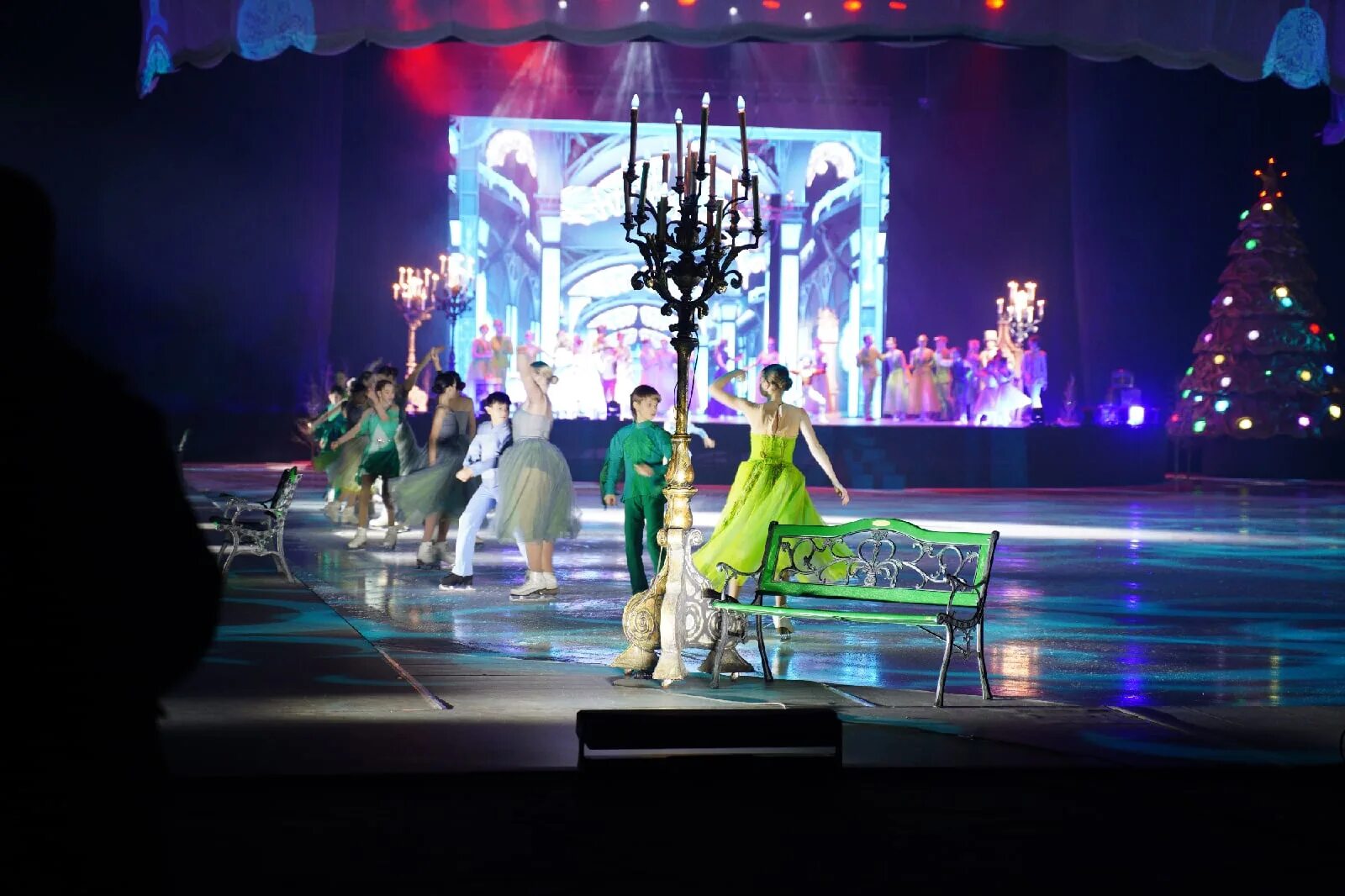 зимнее шоу live arena